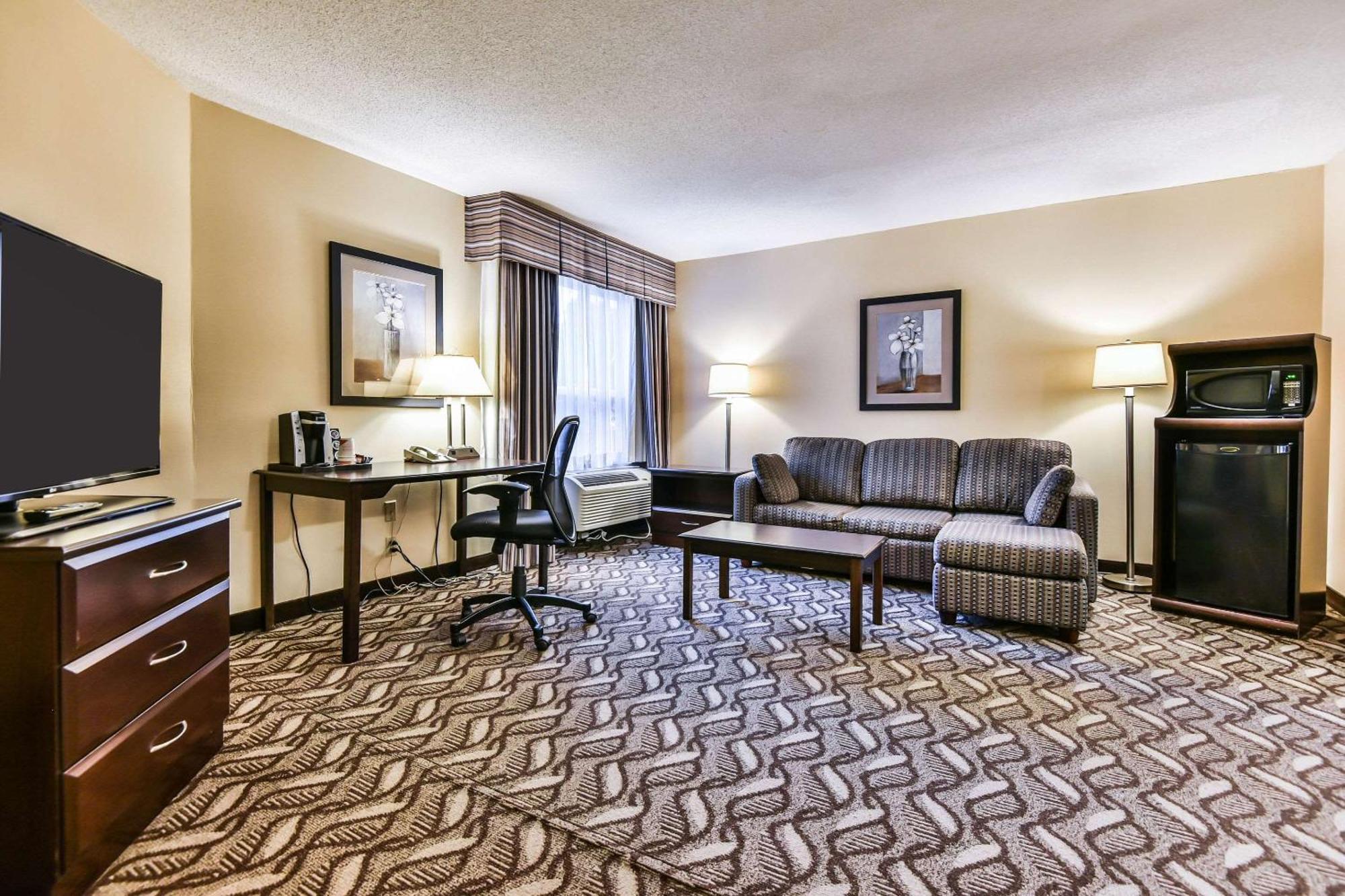 Comfort Inn & Suites Ambassador Bridge Windsor Kültér fotó