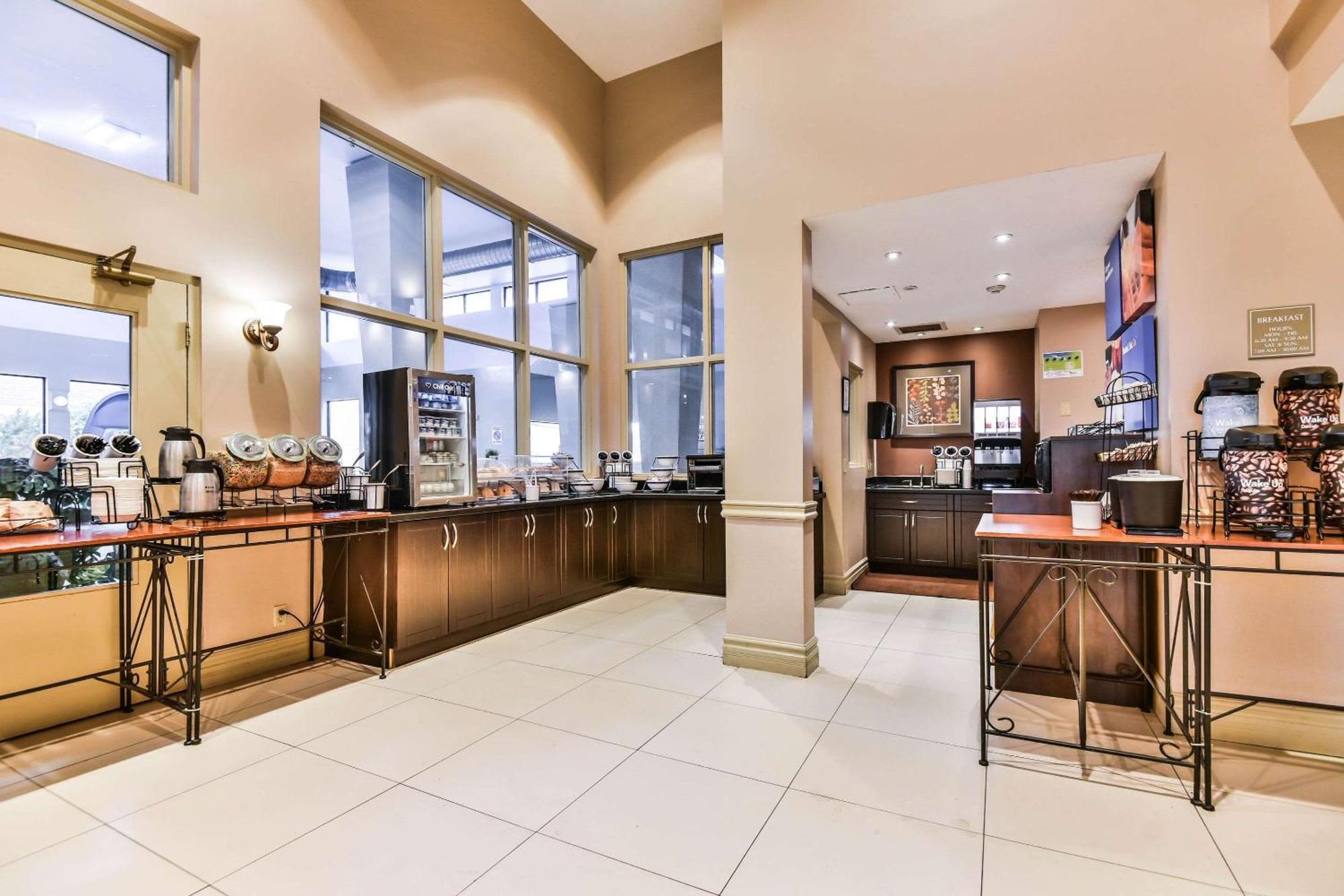 Comfort Inn & Suites Ambassador Bridge Windsor Kültér fotó